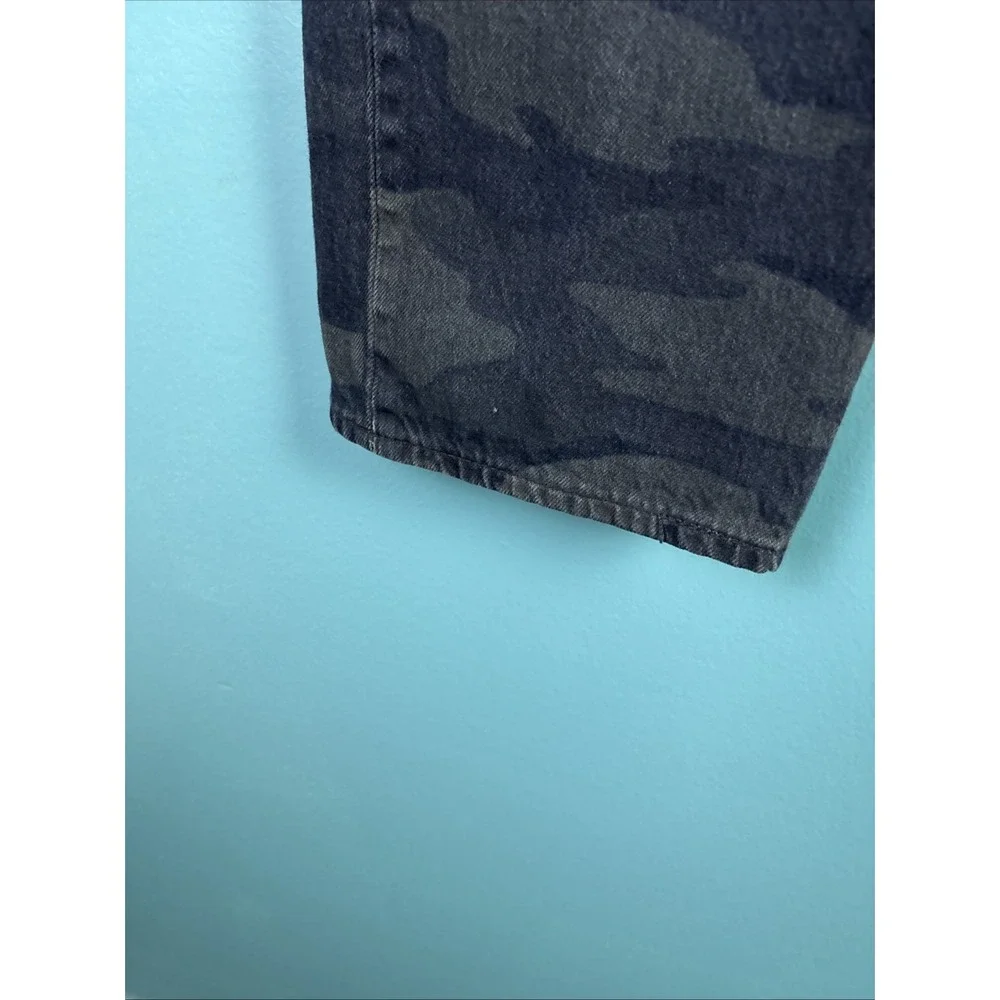 Levis product pair